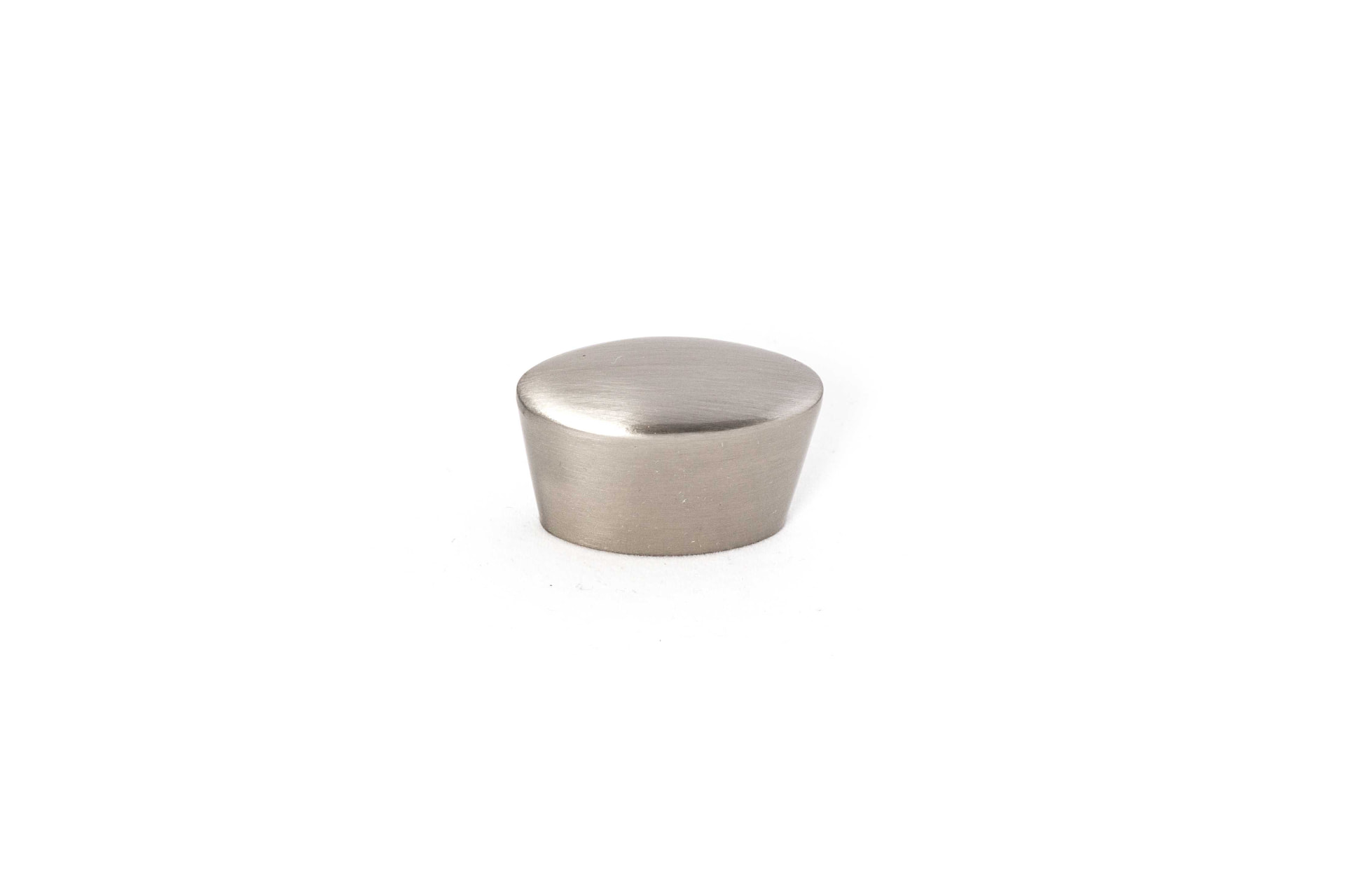K955-38 classic knob in brushed nickel