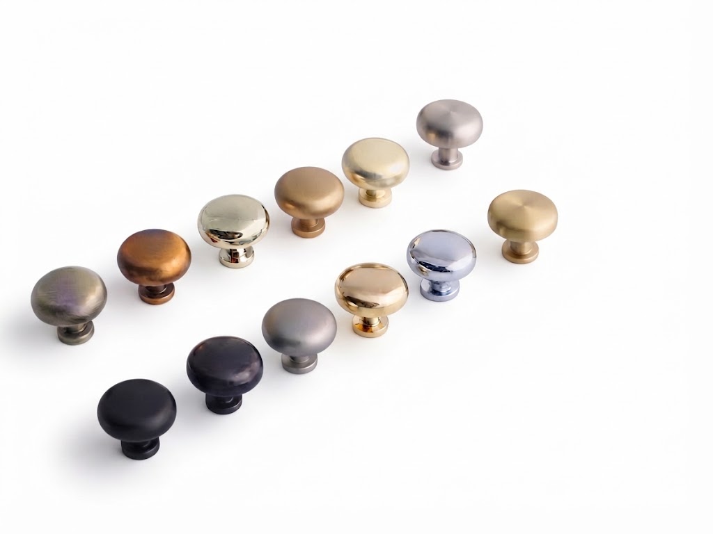 Classic knobs in satin nickel and polished chrome