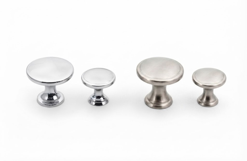 K999 round classic knobs in brushed nickel and polished chrome